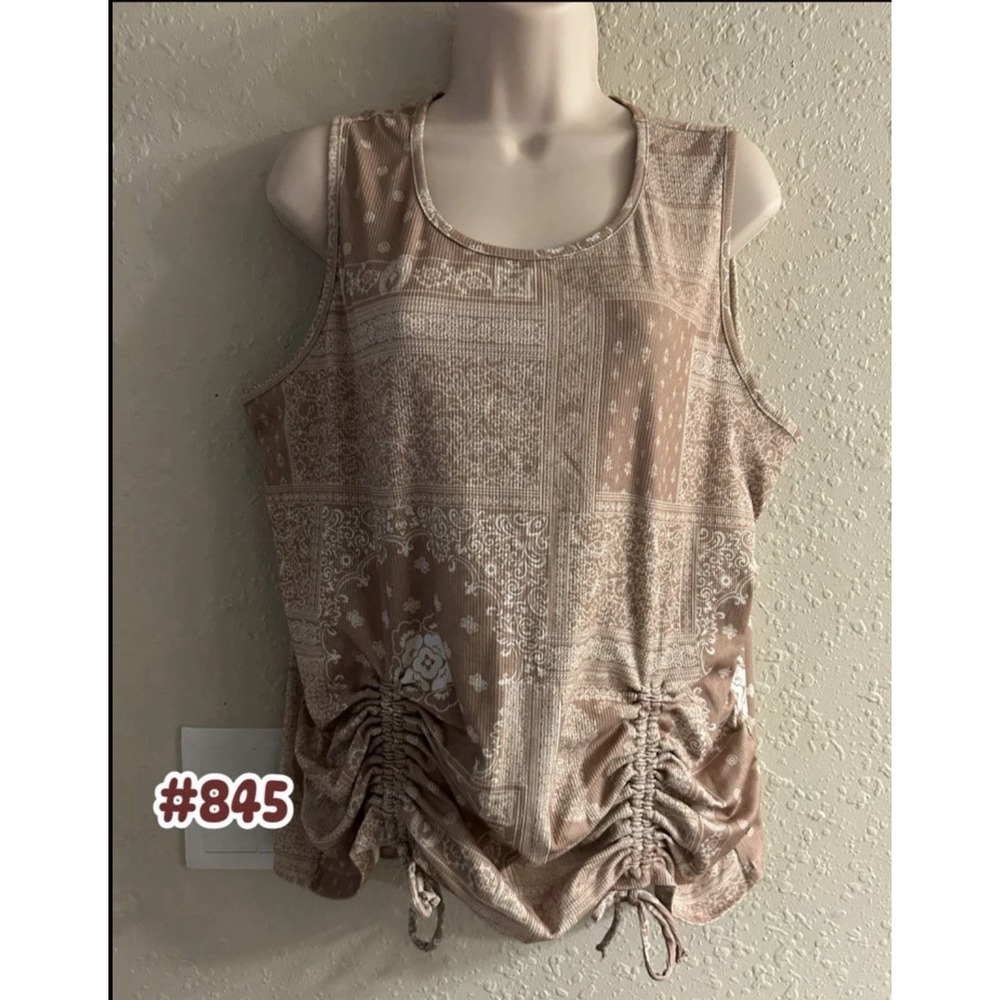 New Large Alyxa Sleeveless Top #845*8